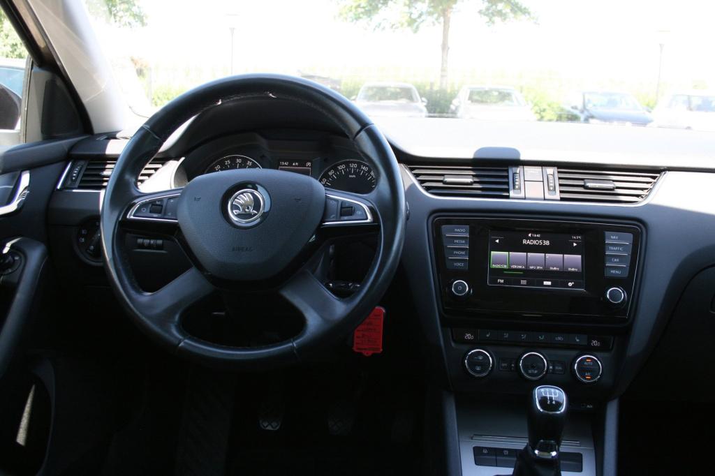 Skoda Octavia combi 1.6 tdi greentech ambition