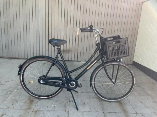 Damesfiets/ transporter pick up.