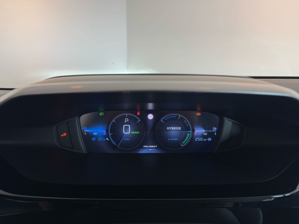 Peugeot 308 1.6 plug-in hybrid 180 active pack business