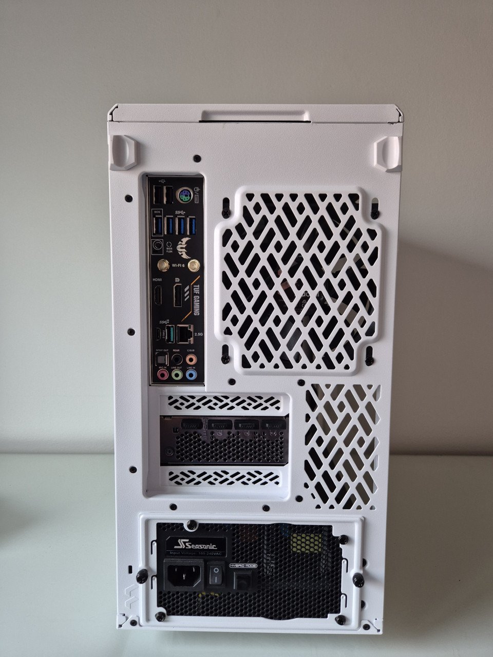 Fractal Mini PC (met nieuwe onderdelen)