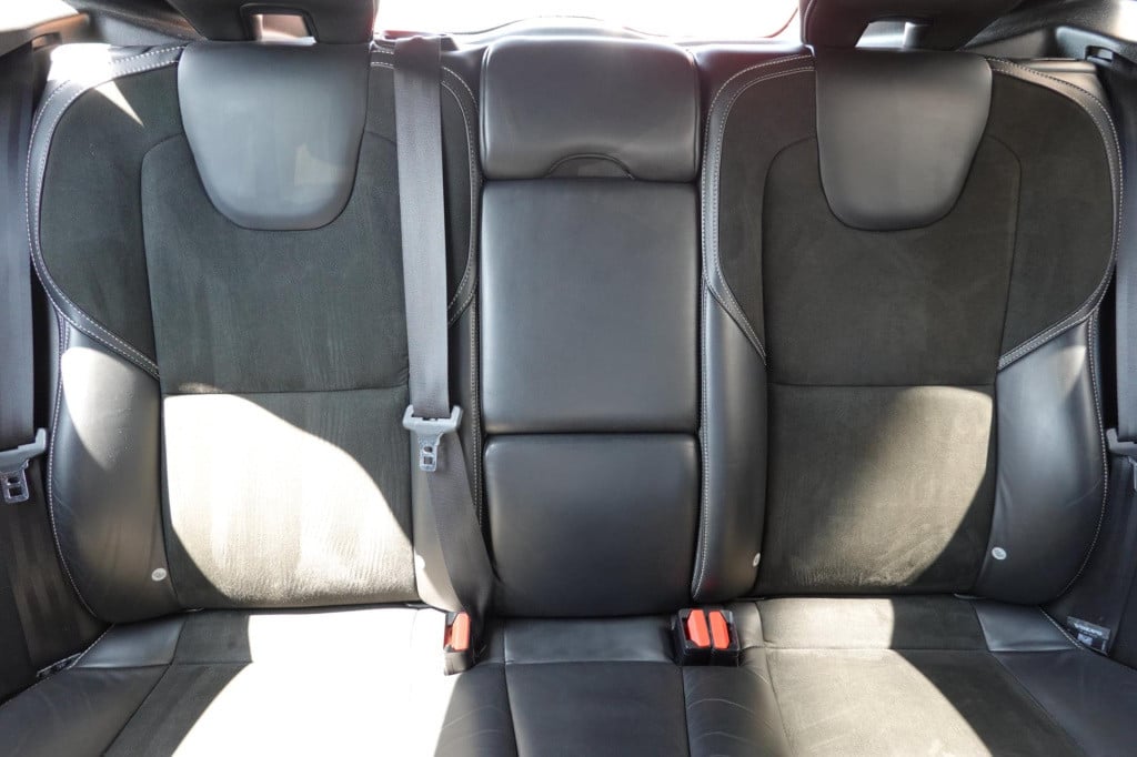 Volvo V40 1.6 t3 r-design