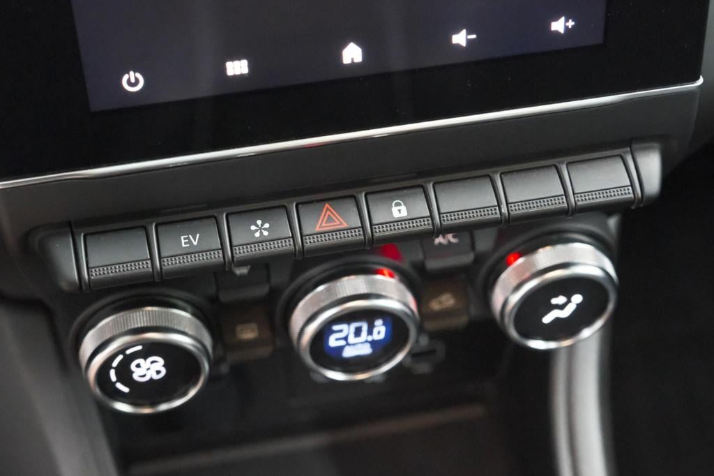 Renault Captur 1.6 e-tech full hybrid 145 techno | panoramadak | camera | a