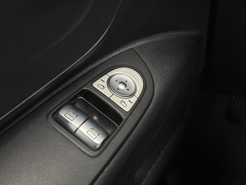 Mercedes-Benz Vito 114 cdi lang | navi | carplay | camera | trekhaak | pdc 