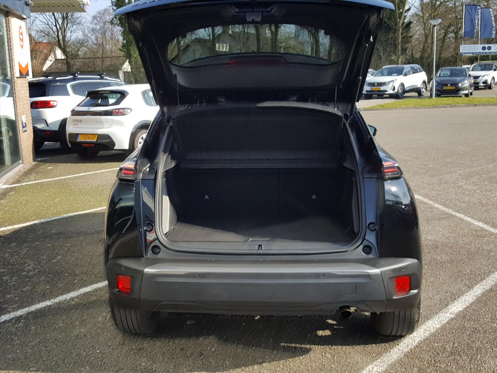 Peugeot 2008 1.2 puretech 100pk allure navigatie | cruise & climate | achte