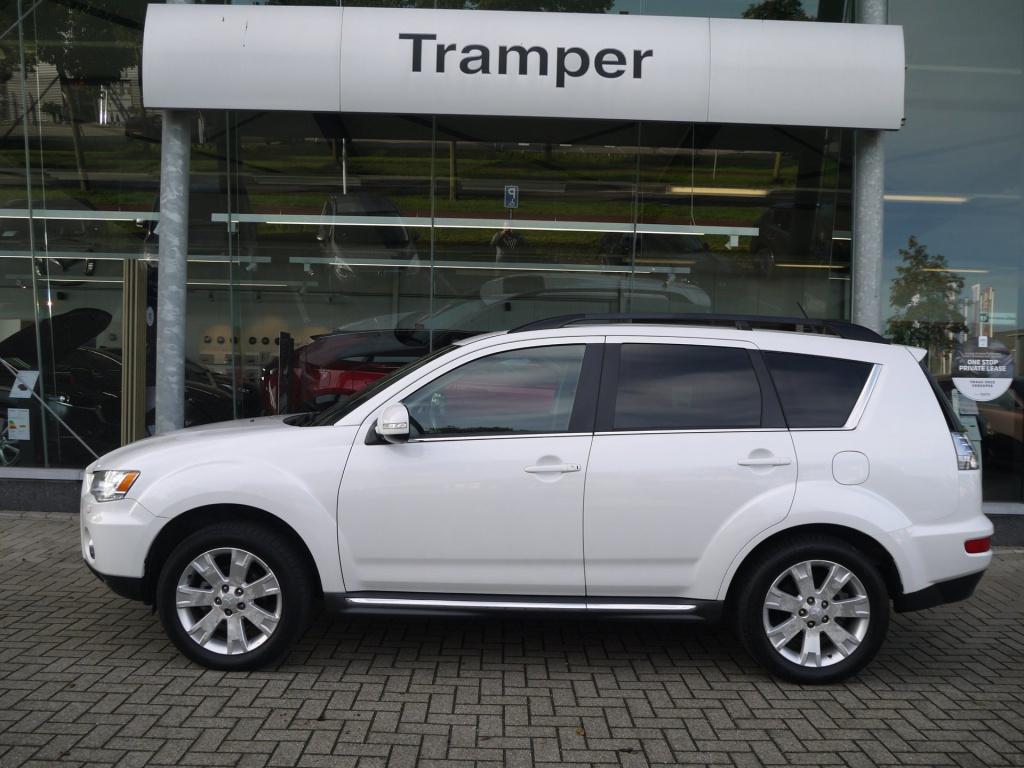 Mitsubishi Outlander 2.0 instyle
