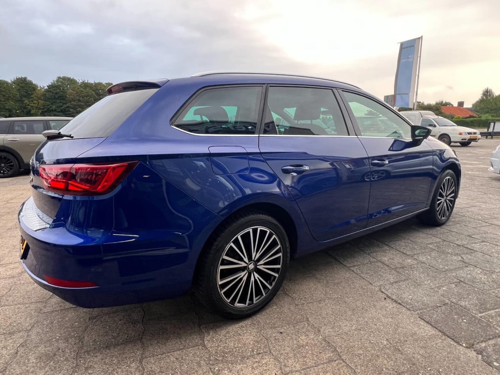 Seat Leon Sportstourer st 1.4 ecotsi fr xcellence, pano, alacantara enz..