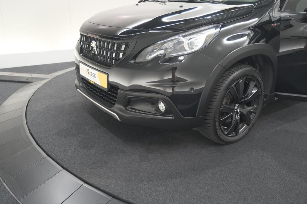 Peugeot 2008 puretech 110 eat6 gt line | trekhaak | camera | panoramadak | 