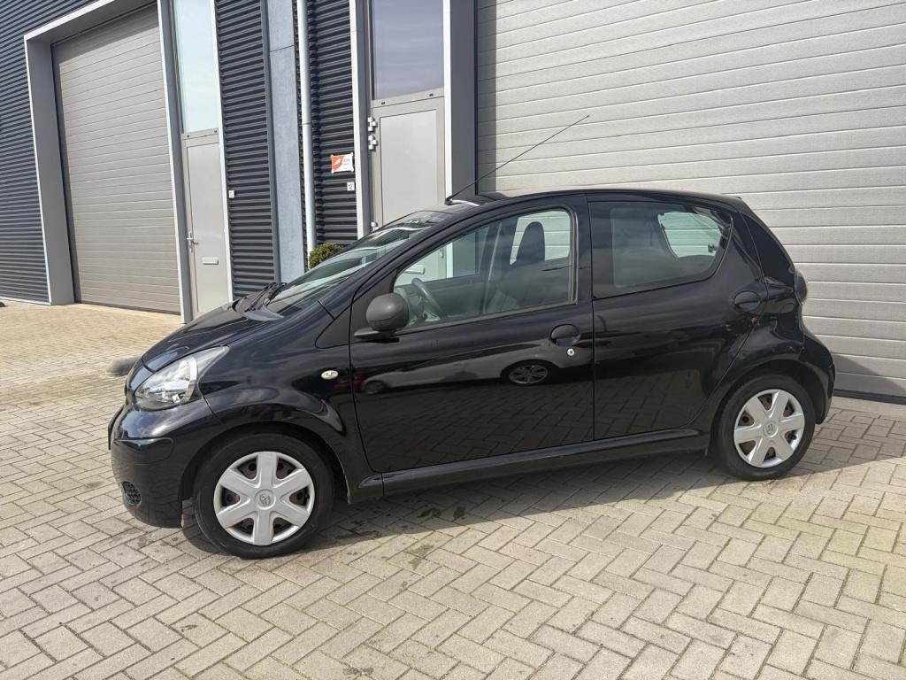 Toyota Aygo 1.0-12v now/nap/apk/airco/