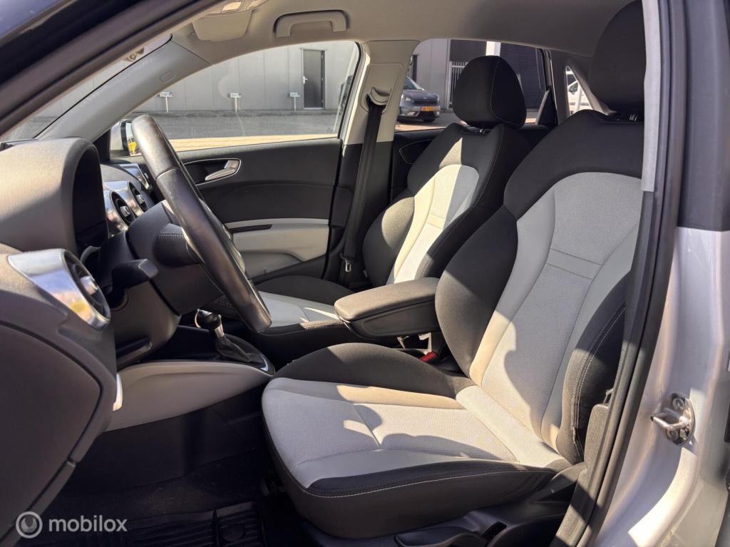 Audi A1 Sportback 1.4 tfsi pro line s-line aut/navi/xenon/stoelv.