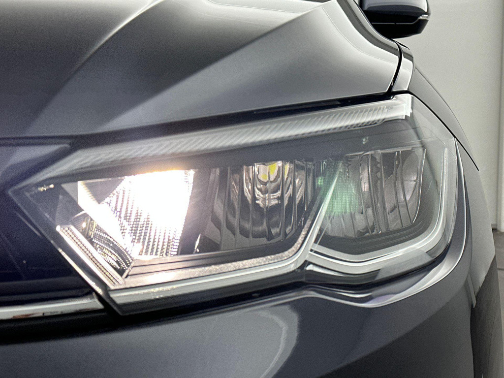 Volkswagen Polo life edition 1.0 70 kw / 95 pk tsi hatchback 5 ver