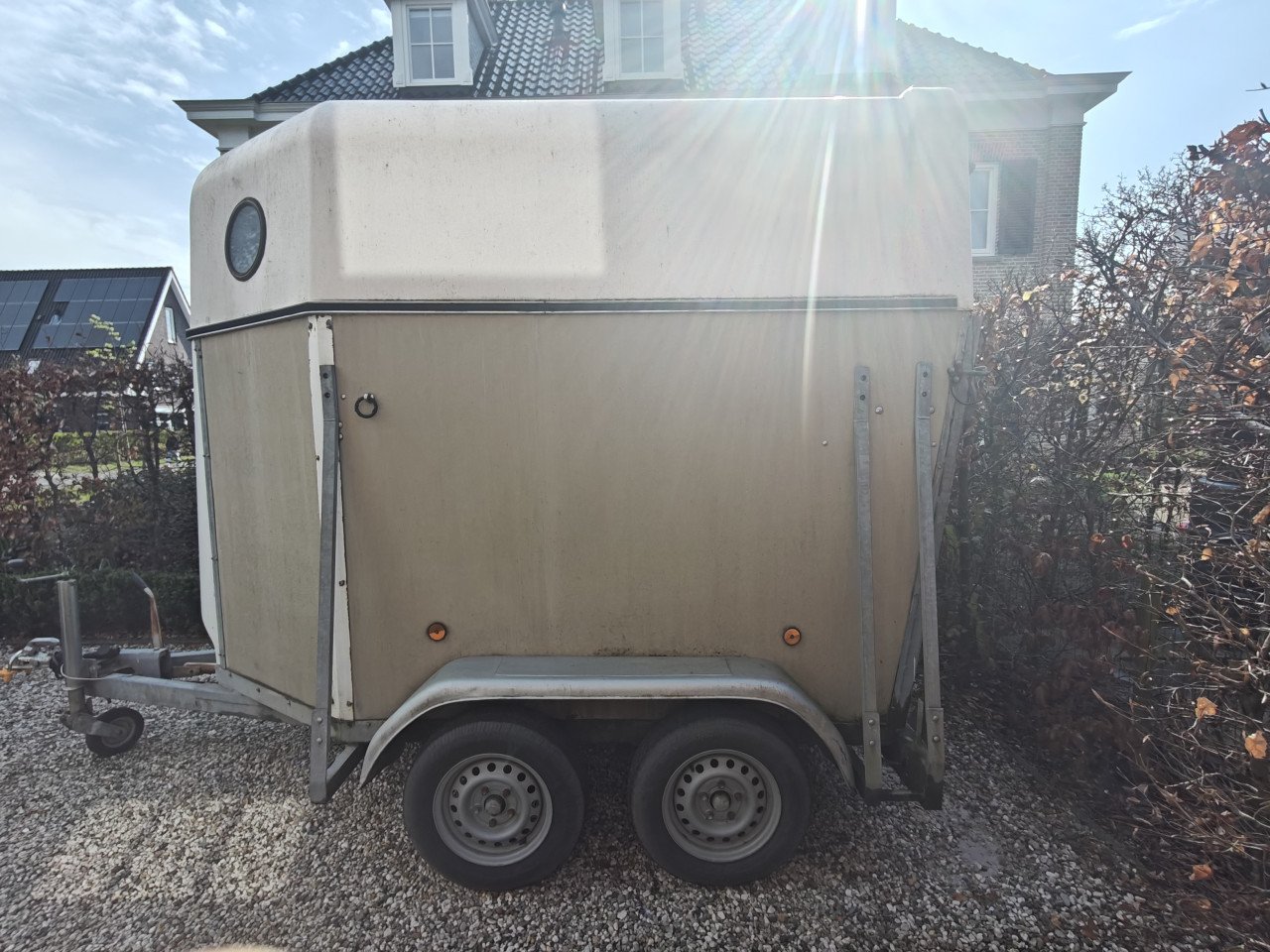 1,5 paards trailer