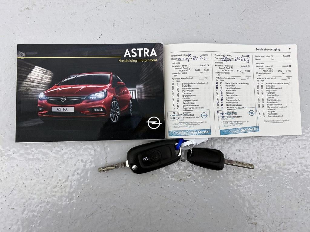 Opel Astra sports tourer 1.0 turbo 120 jaar edition | navigatie | apple car
