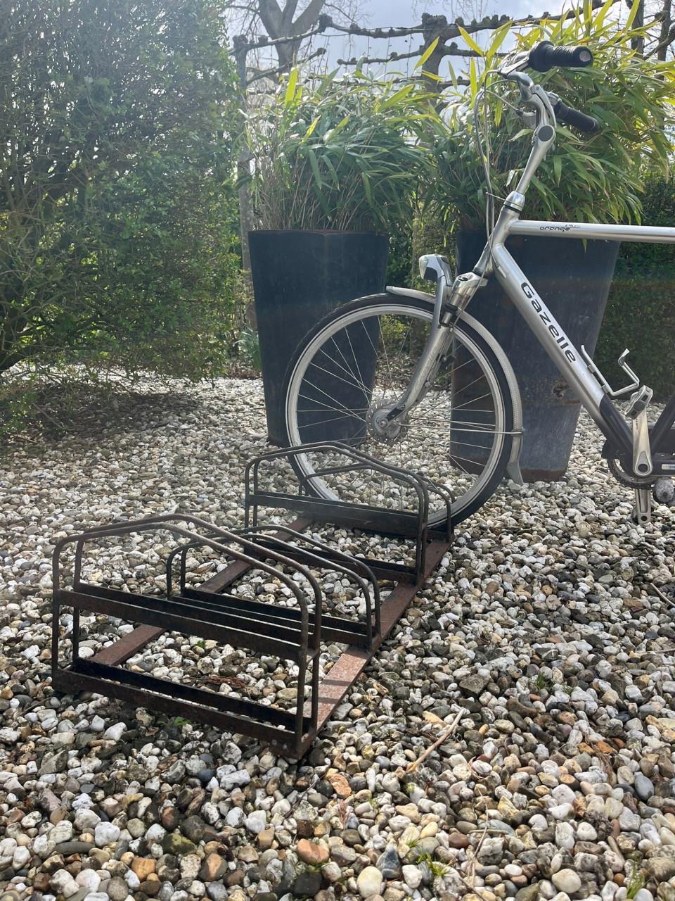 MOOI ANTIEK FIETSENREK