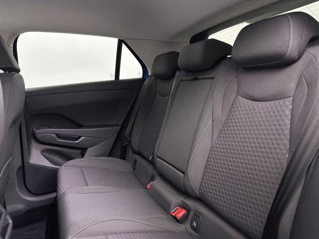 Volkswagen T-roc life first edition 1.5 etsi 85 kw / 116 pk suv 7 v introdu