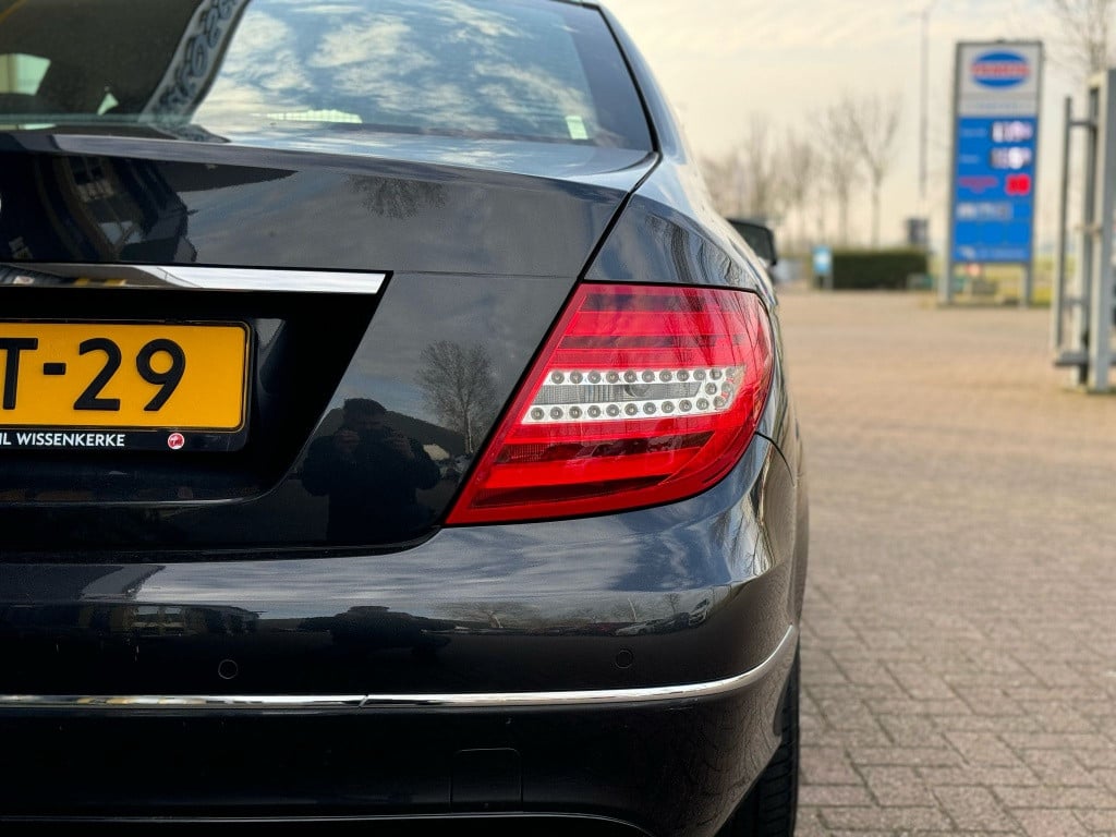 Mercedes-Benz C-Klasse 180 amb. avantgarde