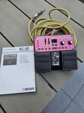 Zgan Boss RC-30 USB loop station met twee stereo tracks...