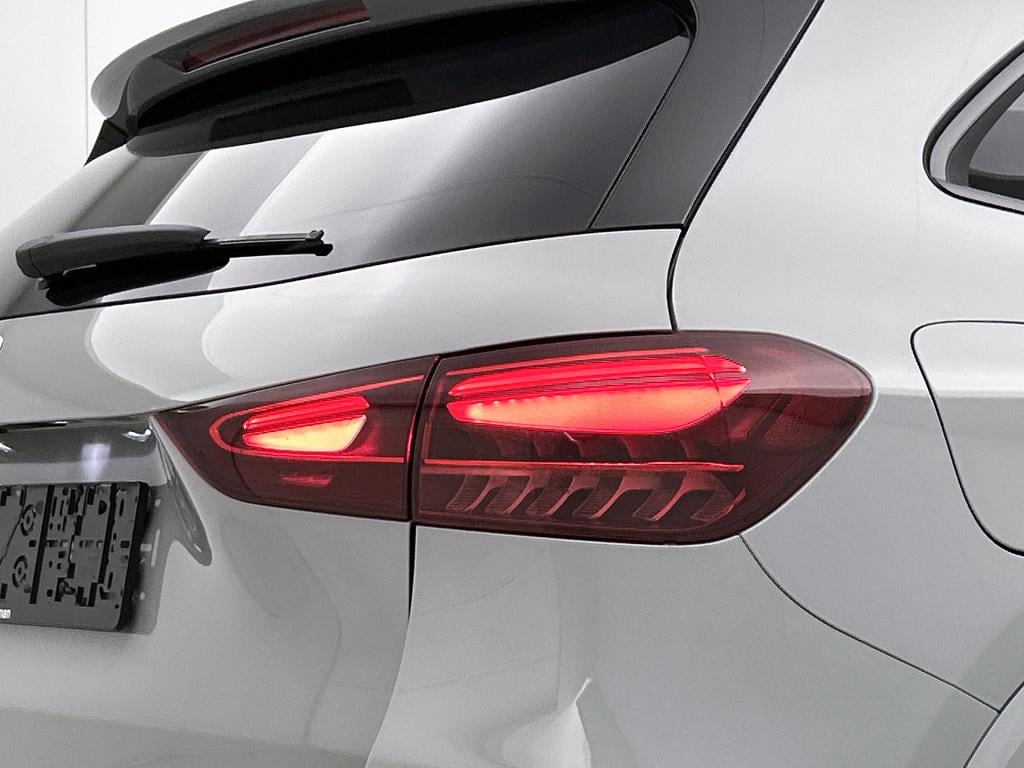 Mercedes-Benz Gla-klasse 250 e 140 year edition | plus pakket |  noghtpakke