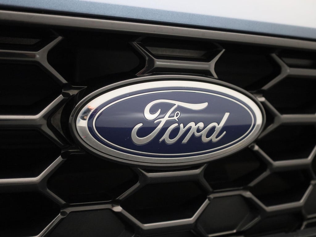 Ford Focus 1.0 ecoboost hybrid st-line