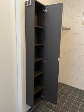 Wandkastenset / badmeubel met spiegeldeuren