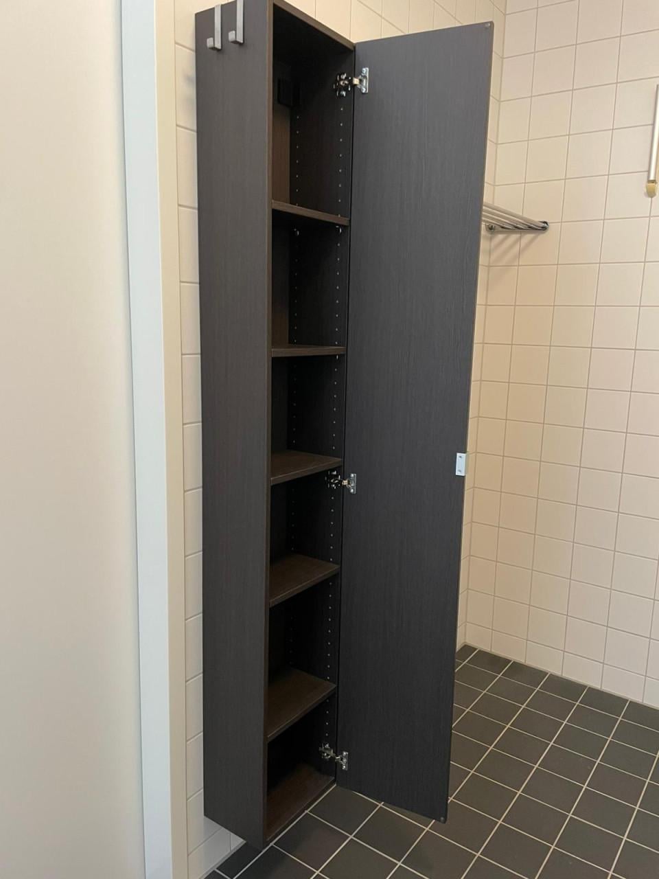 Wandkastenset / badmeubel met spiegeldeuren