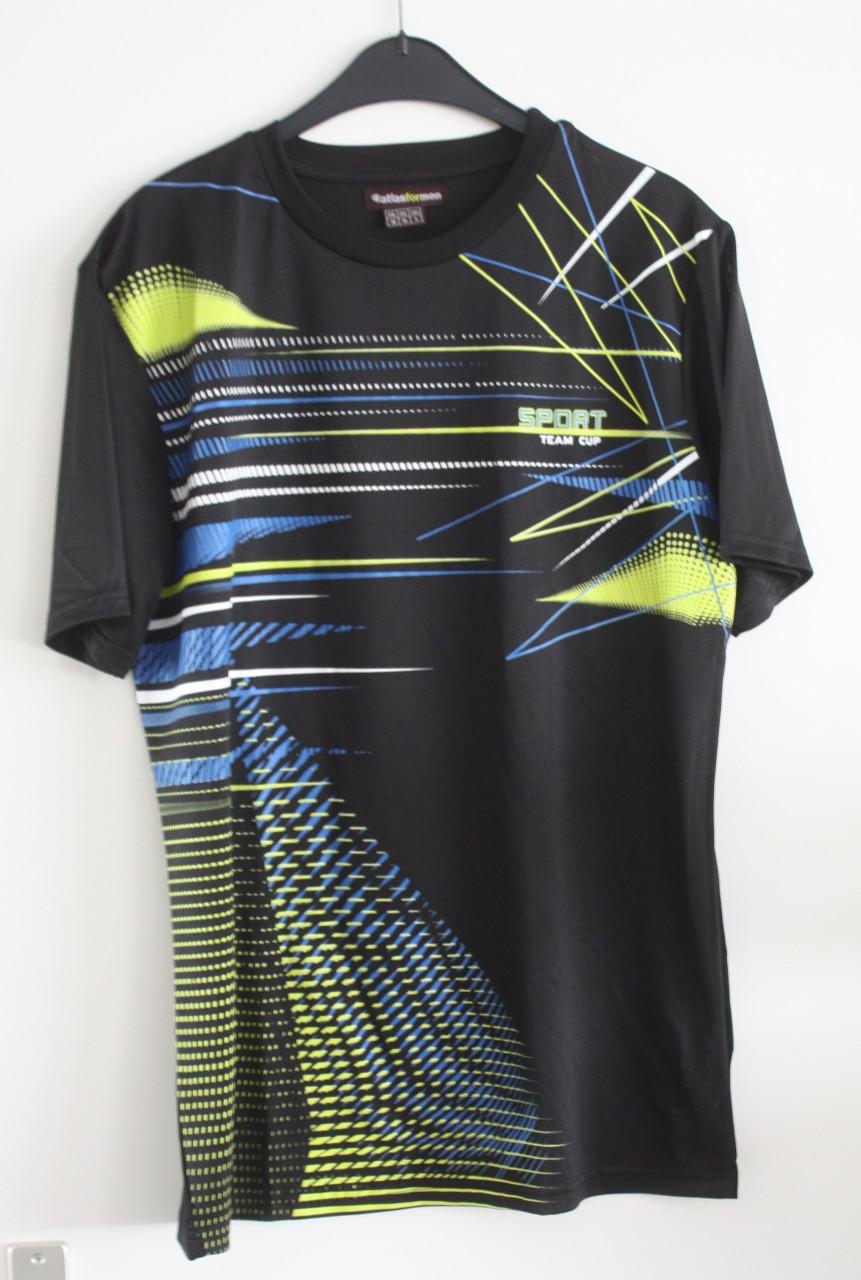 Zwart sportshirt met kleur  shirt maat m