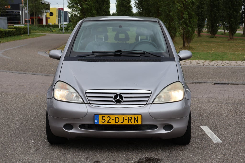 Mercedes-Benz A-Klasse 160 elegance i automaat i meeneemprijs i lage km sta