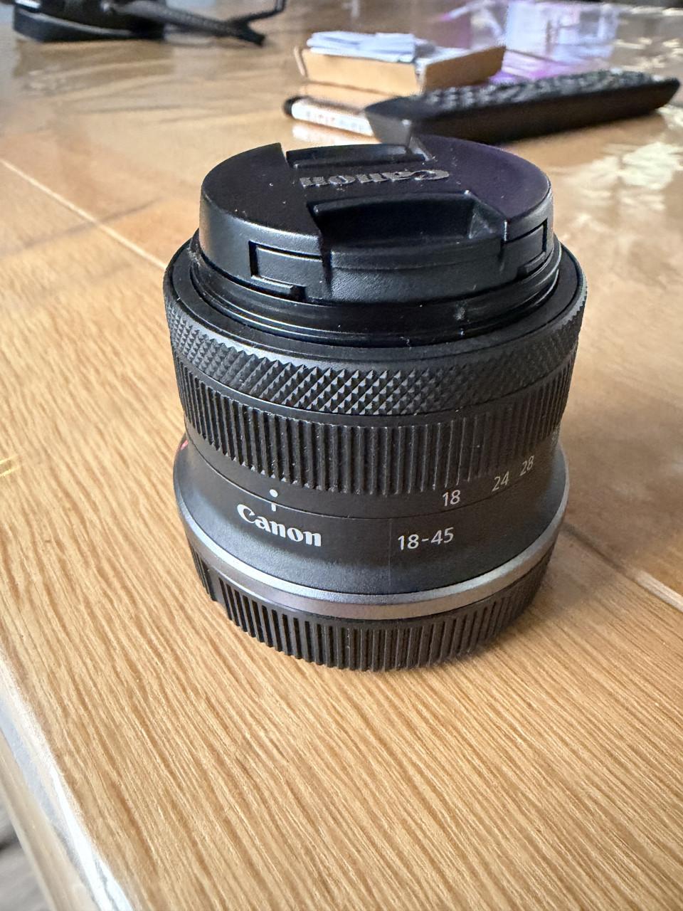 Canon rf-s 18-45 mm f4.5-6.3 is-stm