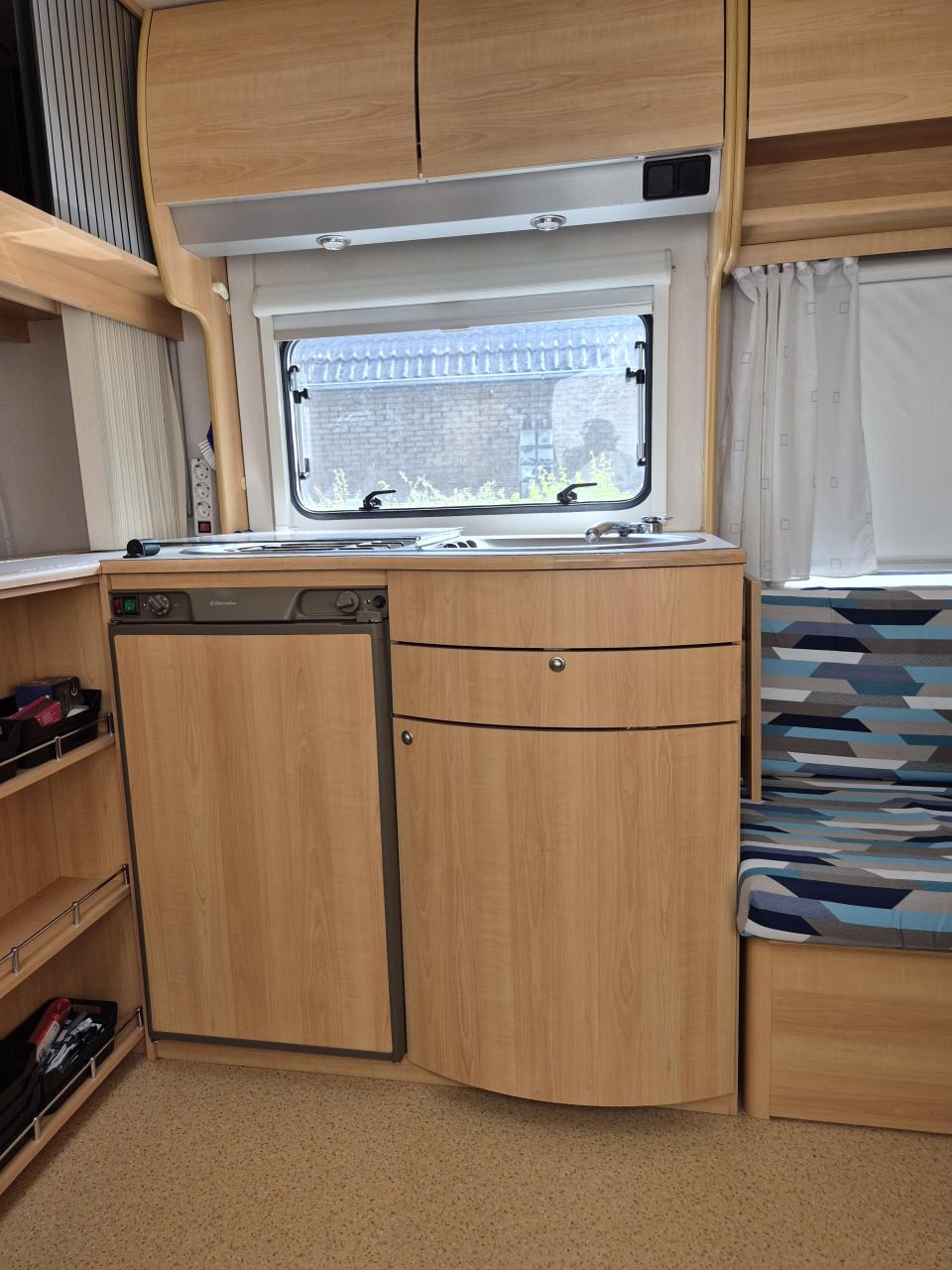 Caravan  Home Car Racer 45