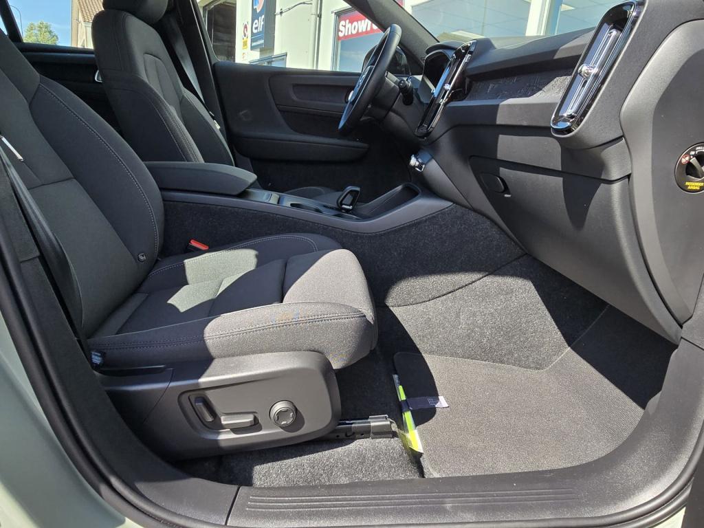 Volvo Ex40 single motor extended range ultra 82 kwh