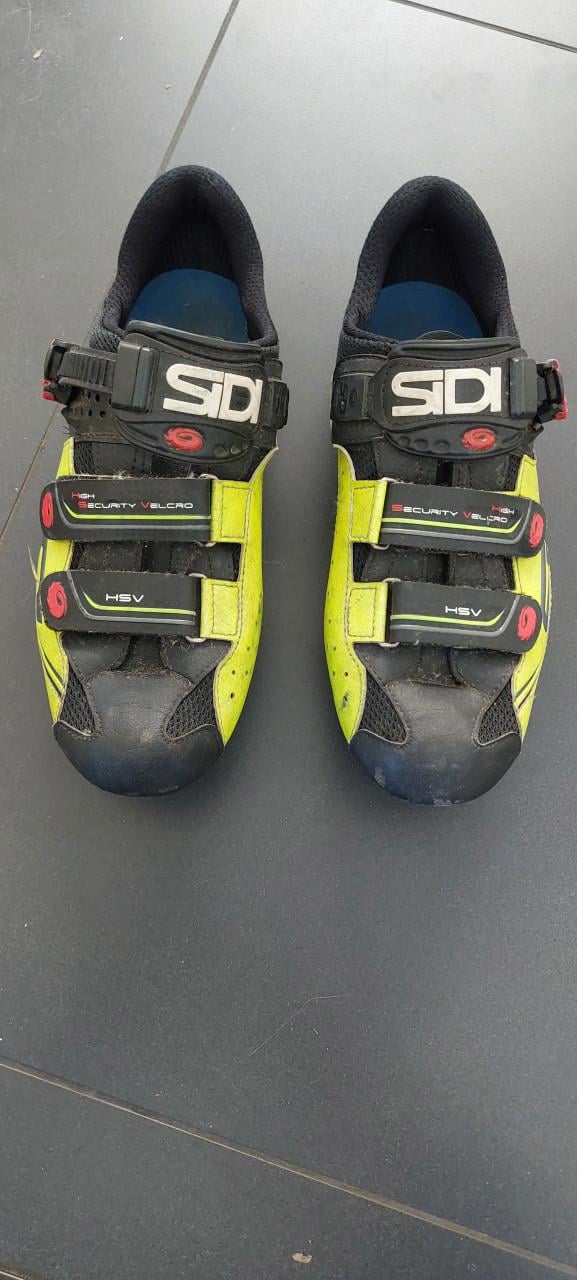 Wielrenschoenen Sidi maat 43
