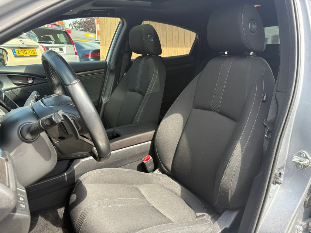 Honda Civic 1.0 i-vtec executive