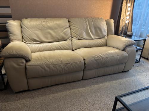 Crème leren elektrische 2,5 zitbank