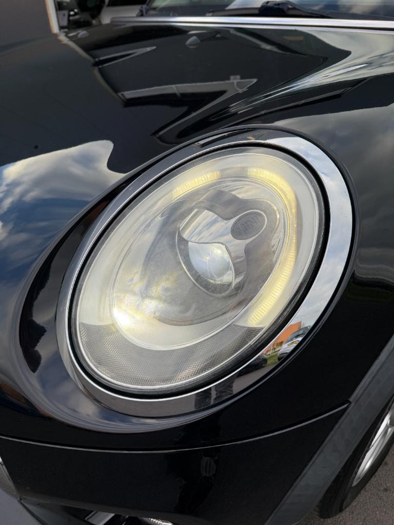 Mini Cooper 1.5 - business