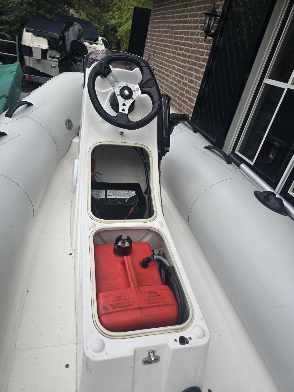 Brig 330S rib