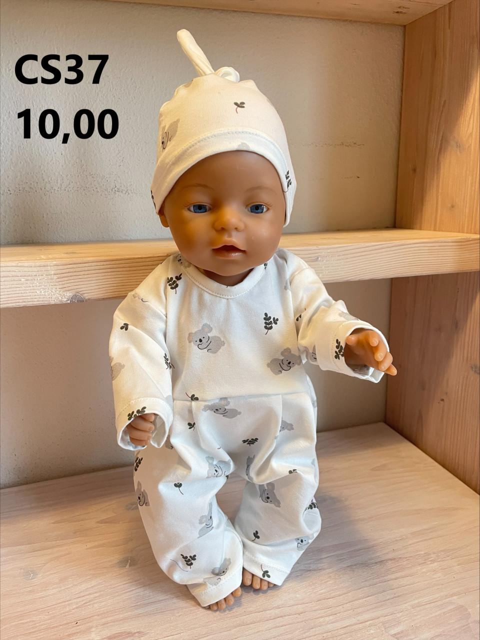 Poppenkleertjes baby born. Set. Opbrengst KiKa.