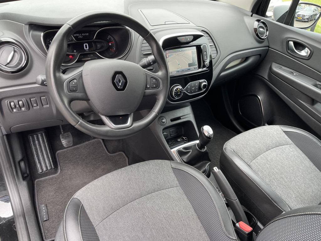 Renault Captur 0.9 tce bose | navigatie | camera | achterbank verstelbaar |