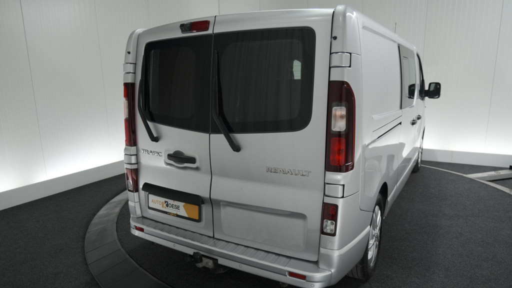 Renault Trafic 2.0 dci 170 t29 l2h1 dc comfort | navi | trekhaak | camera |