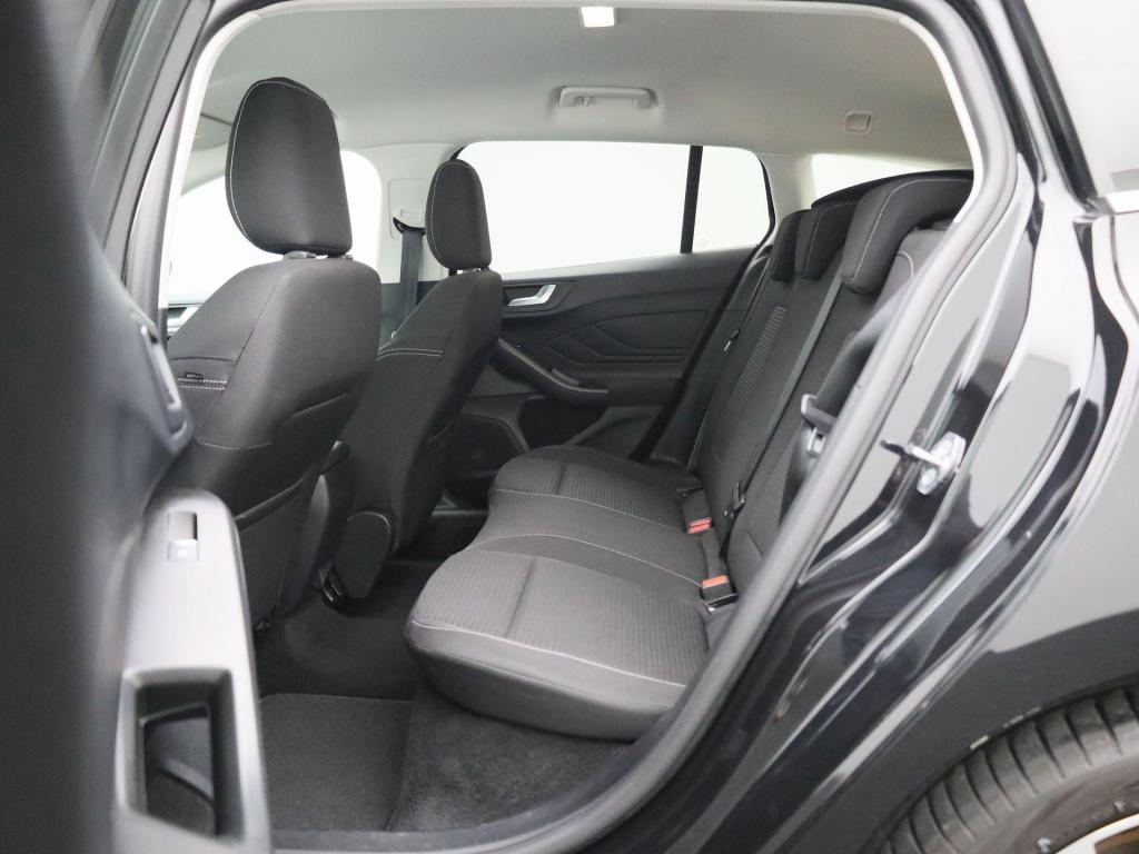 Ford Focus wagon 1.0 ecoboost hybrid titanium | climate control | cruise co