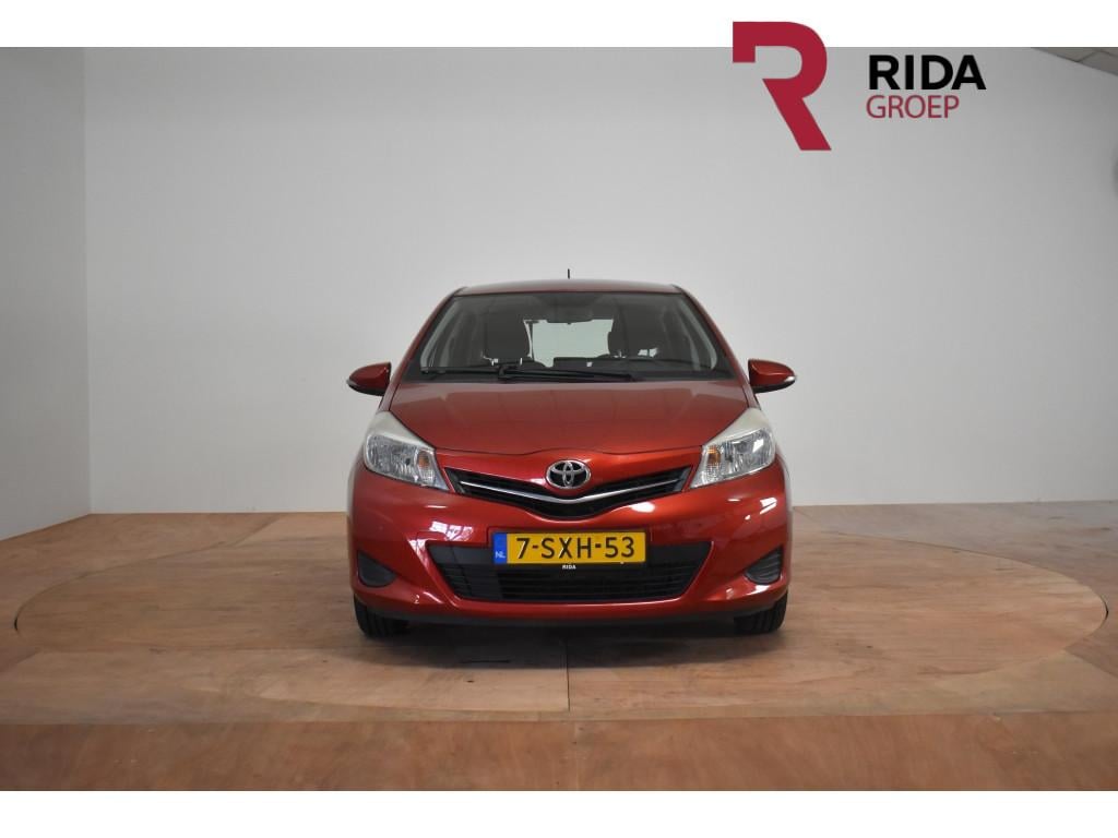 Toyota Yaris 1.0 vvt-i now 5 deurs