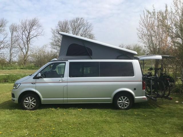 Volkswagen Transporter T6, Aut, 150pk, zilver, 83000 km