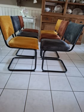 Eetkamerstoelen