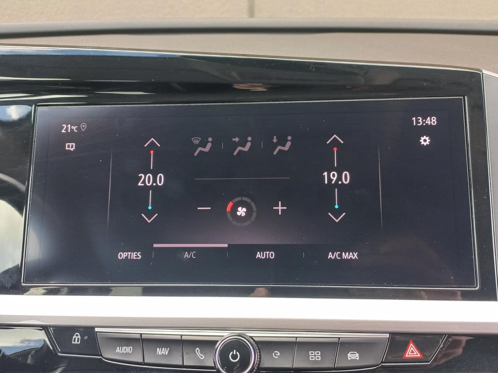 Opel Grandland 1.6 turbo plug-in hybrid 4x4 gse | climat | 19" lmv | camera