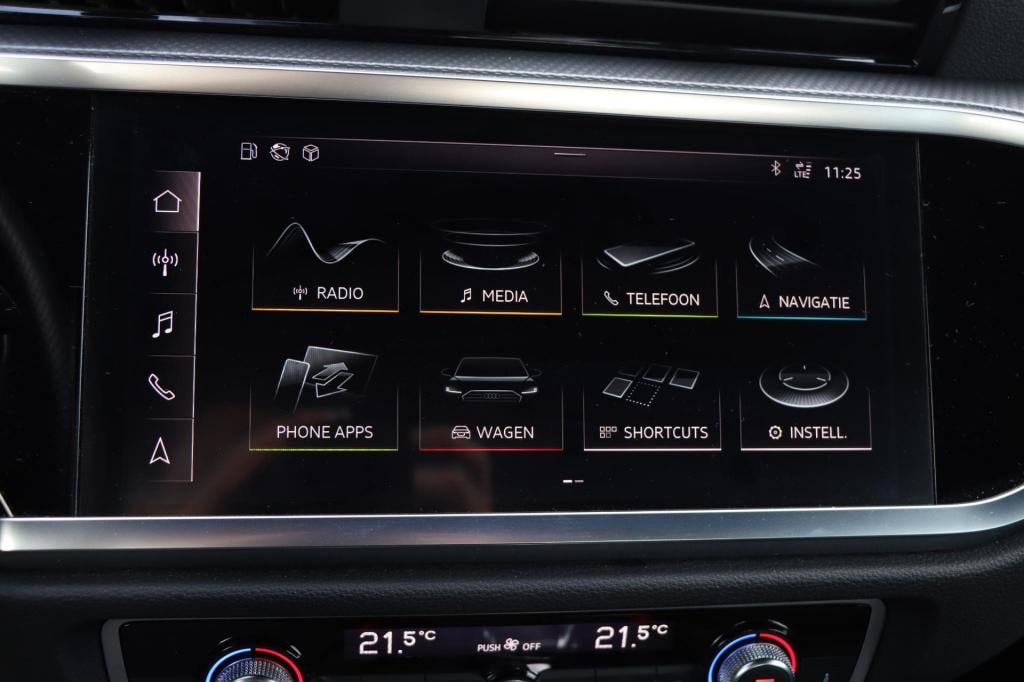 Audi Q3 35 tfsi s line 150pk s-tronic
