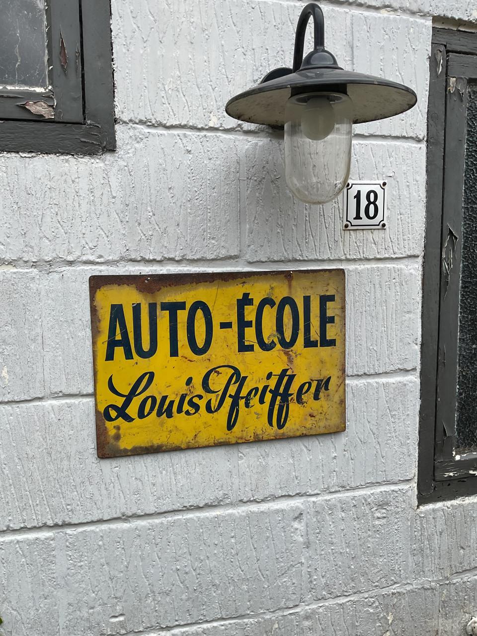 Vintage reclamebord ( dubbelzijdig)