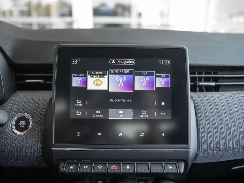 Renault Clio 1.6 e-tech hybrid 145pk techno