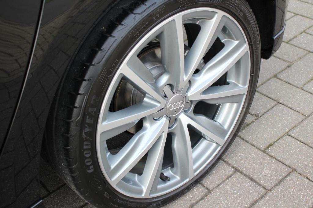 Audi A1 Sportback 1.4 tfsi s-line - stoelverwarming - parkeersensoren - 17 