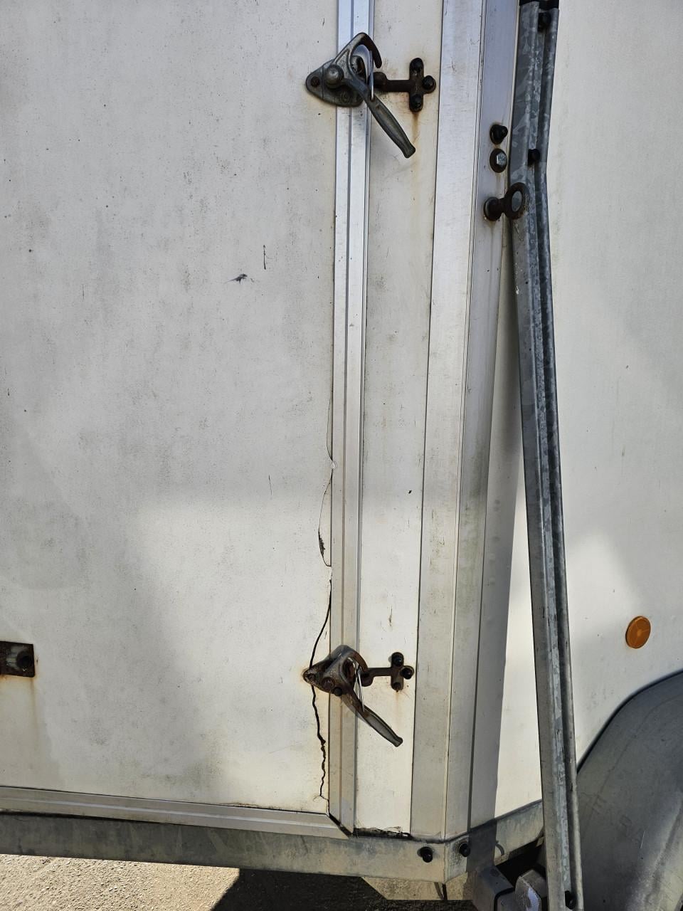 2 paards trailer