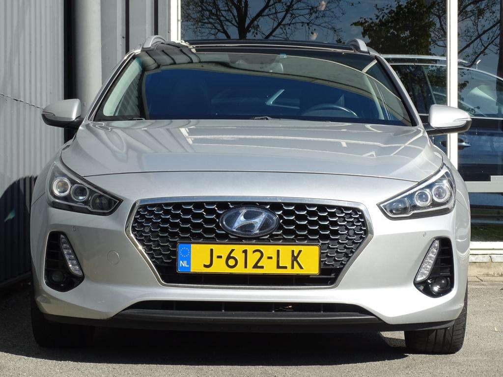 Hyundai I 30 wagon 1.4 t-gdi premium automaat | pano | trekhaak | led | sto