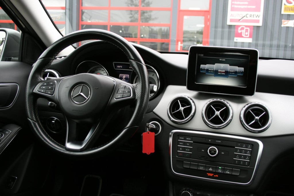 Mercedes-Benz Gla-klasse 200 ambition