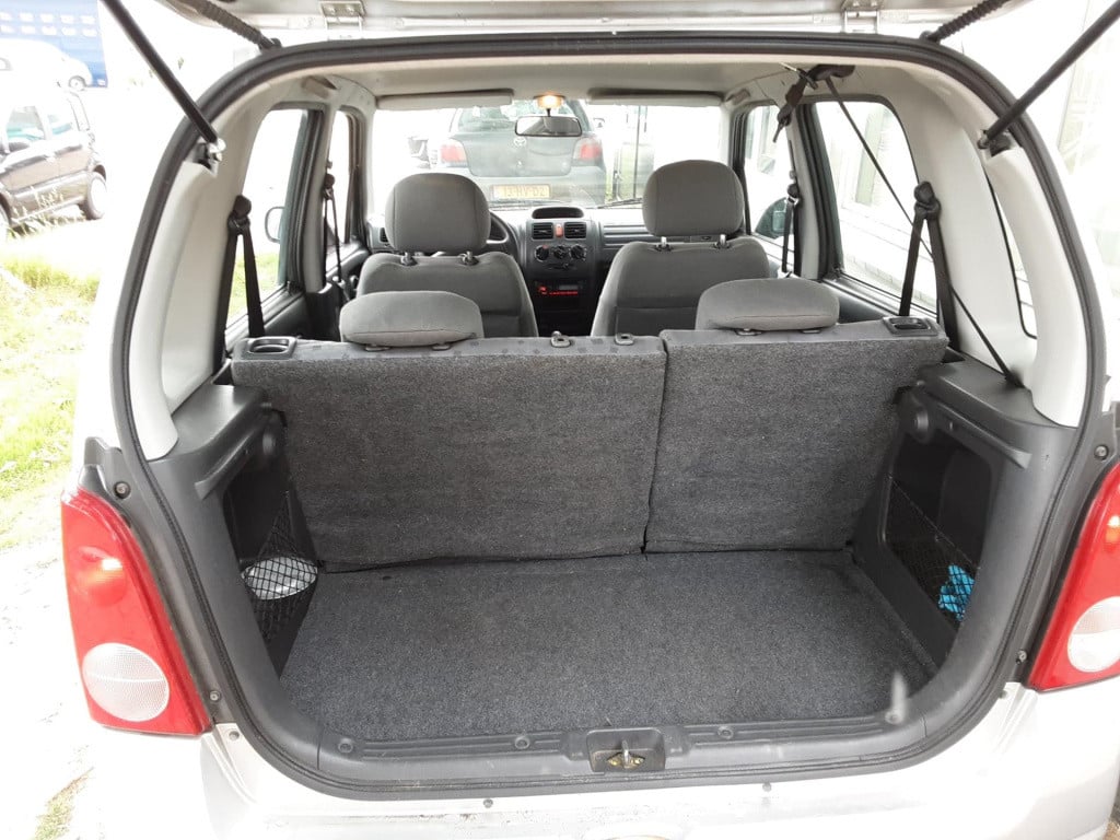 Opel Agila 1.2-16v elegance